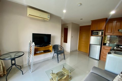 Condo in Pattaya, Thailand, 1 bedroom № 205342 - photo 4