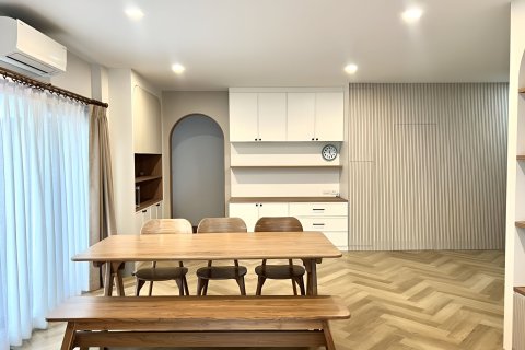 Дом в Ратхум Тхани, Таиланд с 4 спальнями № 147406 - фото 4