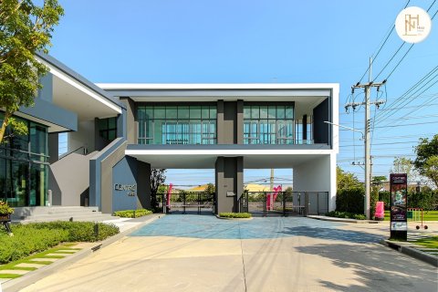 Дом в Ратхум Тхани, Таиланд с 4 спальнями № 147406 - фото 17