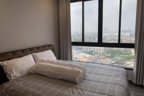 Кондоминиум с 2 спальнями в Банг Пхлате, Бангкок, Таиланд № 154121 - фото 3