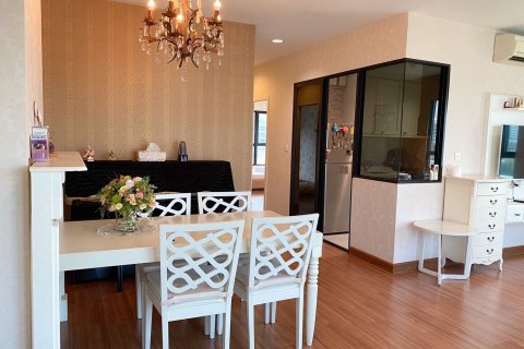 Кондоминиум с 2 спальнями в Пхая Тая, Бангкок, Таиланд № 154119 - фото 2