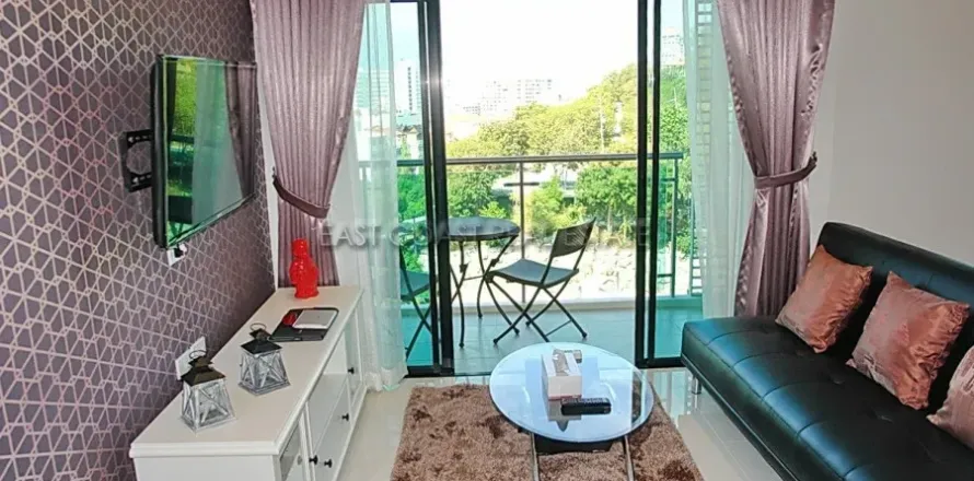 Estudio en el condominio en Pattaya, Tailandia № 213575
