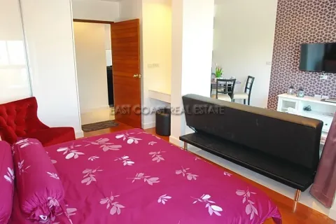 Estudio en el condominio en Pattaya, Tailandia № 213575 - foto 15