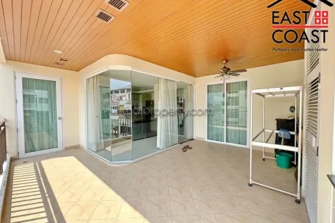 Condominio de 2 dormitorios en Jomtien Beach, Pattaya, Tailandia № 213572 - foto 3