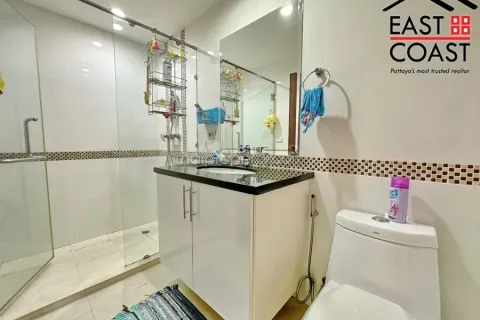 Condominio de 2 dormitorios en Jomtien Beach, Pattaya, Tailandia № 213572 - foto 13