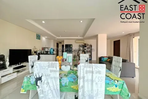 Condominio de 2 dormitorios en Jomtien Beach, Pattaya, Tailandia № 213572 - foto 8