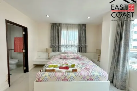 Condominio de 2 dormitorios en Jomtien Beach, Pattaya, Tailandia № 213572 - foto 10
