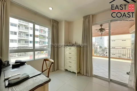 Condominio de 2 dormitorios en Jomtien Beach, Pattaya, Tailandia № 213572 - foto 16