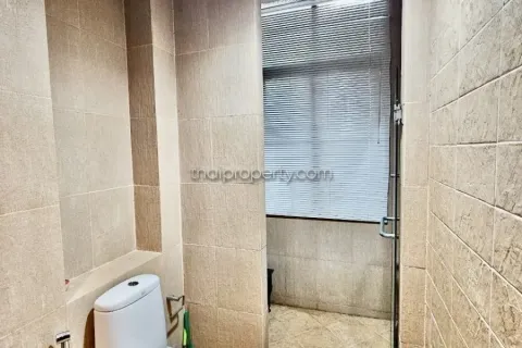 Casa de 3 dormitorios en Pattaya, Tailandia № 213577 - foto 10