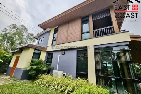 Casa de 3 dormitorios en Pattaya, Tailandia № 213577 - foto 25