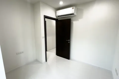 Condo in Watthana, Bangkok, Thailand, 2 bedrooms № 157041 - photo 11