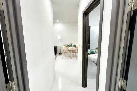 Condo in Watthana, Bangkok, Thailand, 2 bedrooms № 157041 - photo 24