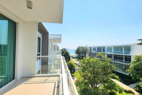 Condo in Hua Hin, Thailand, 2 bedrooms  № 173734 - photo 17