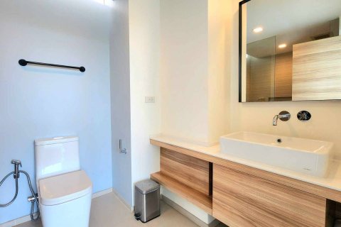 Condo in Hua Hin, Thailand, 2 bedrooms  № 173734 - photo 4