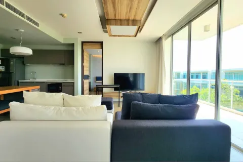 Condo in Hua Hin, Thailand, 2 bedrooms  № 173734 - photo 6