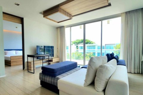 Condo in Hua Hin, Thailand, 2 bedrooms  № 173734 - photo 7