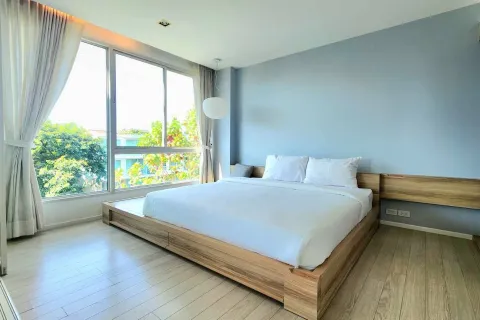 Condo in Hua Hin, Thailand, 2 bedrooms  № 173734 - photo 2