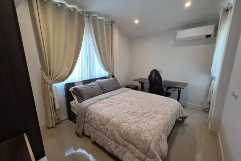 Townhouse in Phuket, Thailand 3 bedrooms № 173733 - photo 2