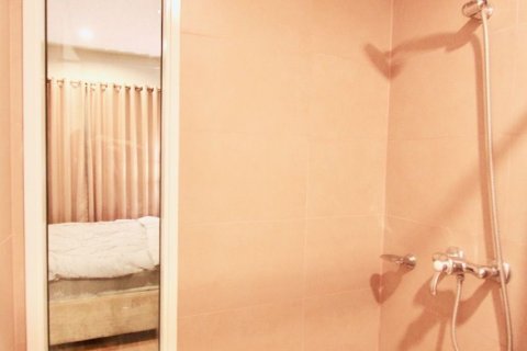 Studio in the Condo in Khlong Toei, Bangkok, Thailand  № 173730 - photo 11