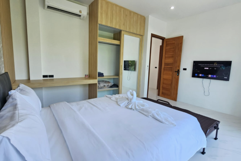 Villa in Phuket, Thailand 4 bedrooms № 173732 - photo 4