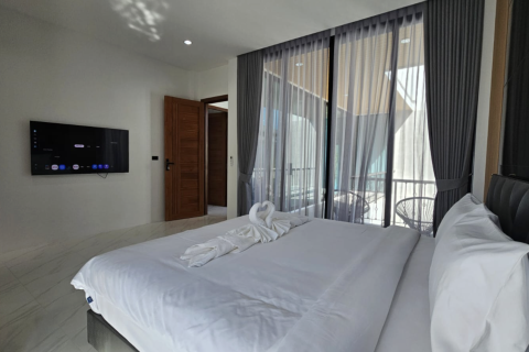 Villa in Phuket, Thailand 4 bedrooms № 173732 - photo 15