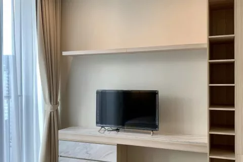 Studio dans le Condo à Watthana, Bangkok, Thaïlande  № 145759 - photo 2