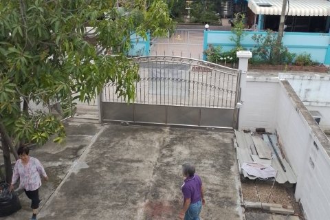 Дом в Бангкоке, Таиланд с 4 спальнями  № 145762 - фото 4