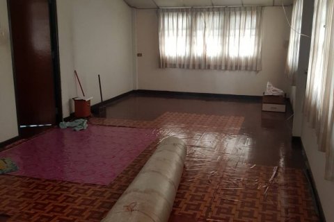 Дом в Бангкоке, Таиланд с 4 спальнями  № 145762 - фото 20