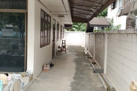 Дом в Бангкоке, Таиланд с 4 спальнями  № 145762 - фото 11