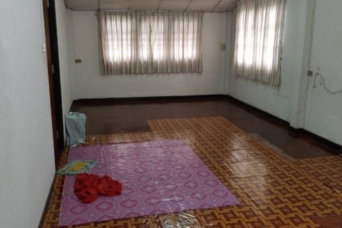 Дом в Бангкоке, Таиланд с 4 спальнями  № 145762 - фото 28