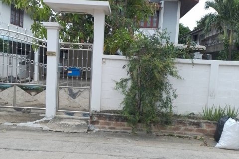 Дом в Бангкоке, Таиланд с 4 спальнями  № 145762 - фото 3