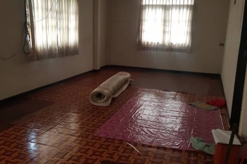 Дом в Бангкоке, Таиланд с 4 спальнями  № 145762 - фото 19