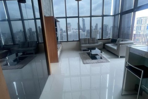 Дуплекс в Клонг Тоэй, Бангкок, Таиланд с 2 спальнями  № 145760 - фото 7