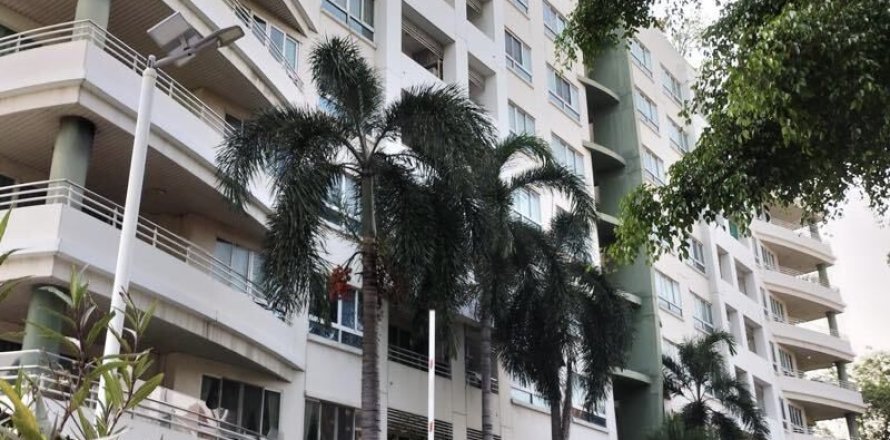 Кондоминиум с 3 спальнями в Ян Наве, Бангкок, Таиланд № 164274