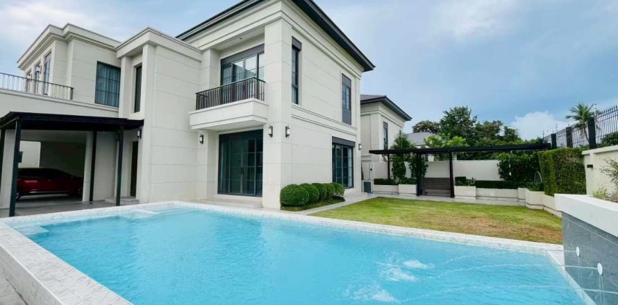 Villa in Pattaya, Thailand 4 bedrooms № 164273