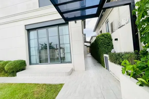 Villa in Pattaya, Thailand 4 bedrooms № 164273 - photo 14