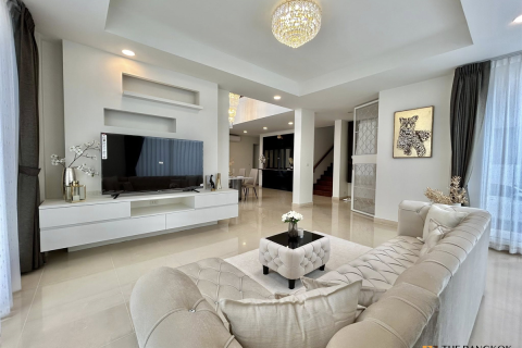 Maison à Bangkok, Thaïlande 5 chambres № 190423 - photo 4