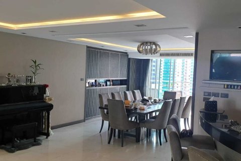 Condo à Watthana, Bangkok, Thaïlande, 4 chambres  № 171961 - photo 3