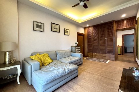 Apartment in Phuket, Thailand 2 bedrooms № 145209 - photo 2