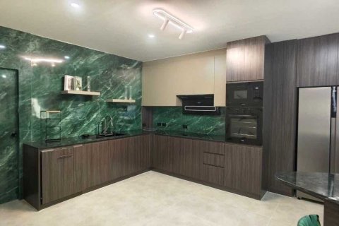 Villa à Pattaya, Thaïlande 5 chambres № 154670 - photo 8