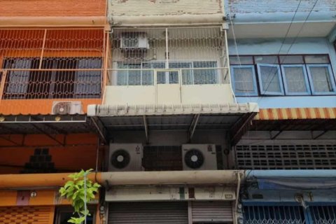 Townhouse à Chom Thong, Bangkok, Thaïlande 2 chambres № 154673 - photo 11