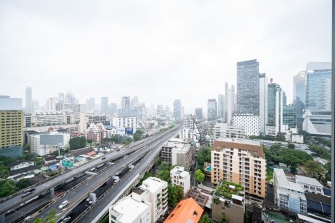 Studio dans le Condo à Pathum Wan, Bangkok, Thaïlande № 154669 - photo 3