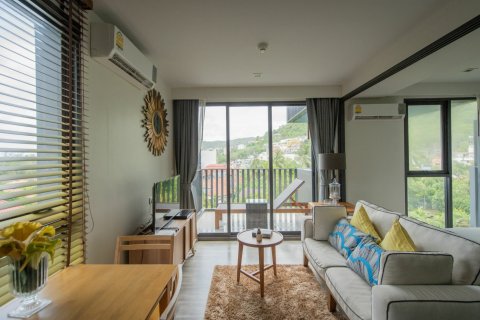 Studio dans le Condo à Kathu, Thaïlande  № 170890