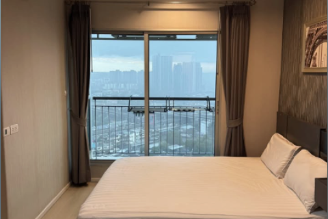 Студия в кондо в Клонг Тоэй, Бангкок, Таиланд № 151381 - фото 1