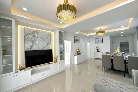 Maison à Pattaya, Thaïlande 3 chambres № 151376 - photo 3