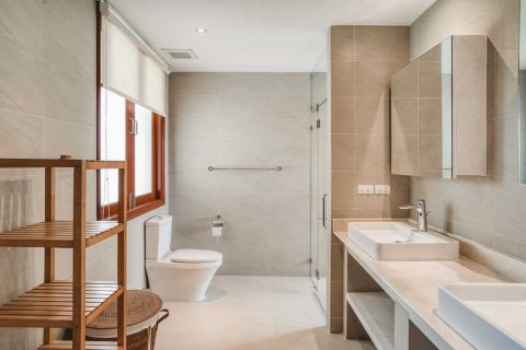 House in Bang Tao, Thailand 4 bedrooms № 36583 - photo 28