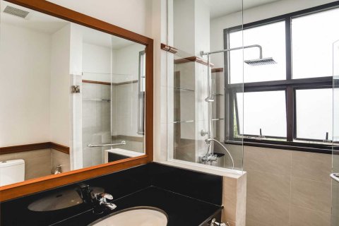 House in Bang Tao, Thailand 4 bedrooms № 36583 - photo 27