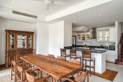 House in Bang Tao, Thailand 4 bedrooms № 36583 - photo 7