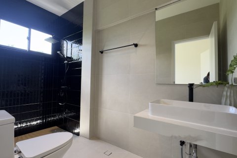 Вилла в Ханг Донге, Таиланд с 5 спальнями  № 152928 - фото 11