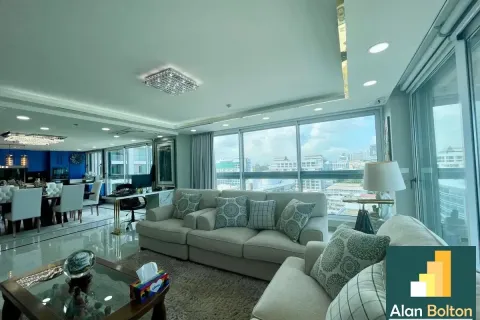Condominio de 2 dormitorios en Pattaya, Tailandia № 210845 - foto 26